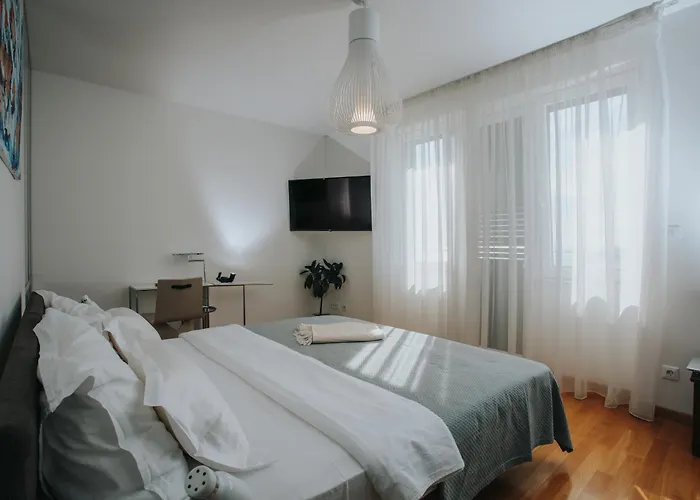 パオリーナ ヴィラ *