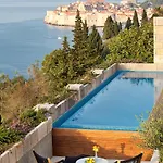 Paulina Dubrovnik